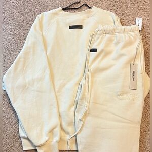 Essentials Fear of God sweatsuit - Pacsun